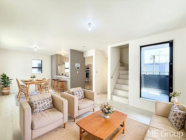 ■心落ち着く場所、ゆったり過ごせるリビング