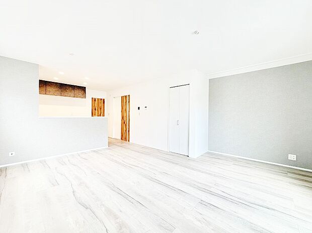 ■くつろぎと笑顔が集まる、心温まるリビング