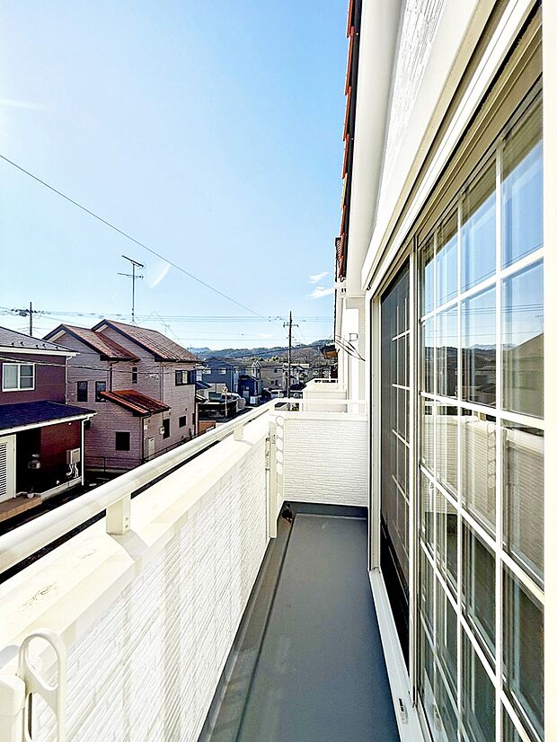 ■お洗濯物がよく乾く陽当たり良好のバルコニーです!