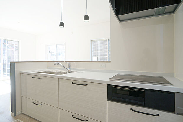 ■家族の絆を深める、温もりのあるキッチン