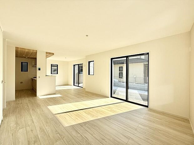 ■心落ち着く場所、ゆったり過ごせるリビング