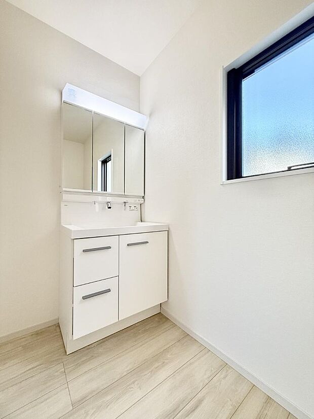 ■朝の準備がスムーズにできる広さです