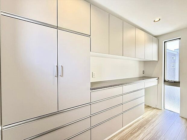 収納力豊富なキッチンです!