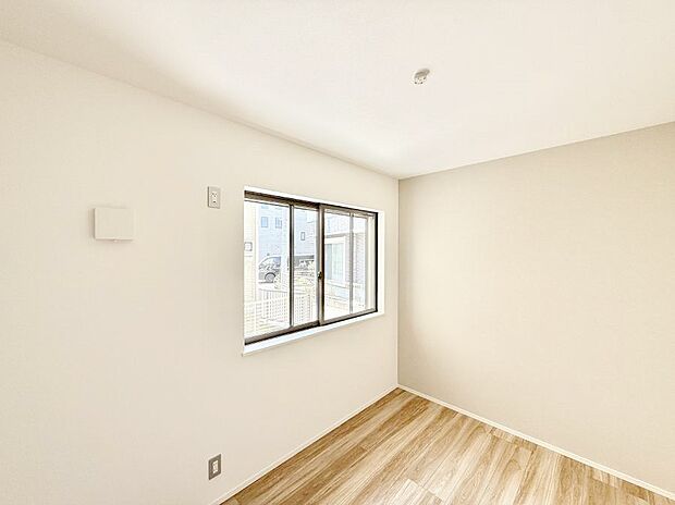 ■陽射しが差し込む暖かいお部屋