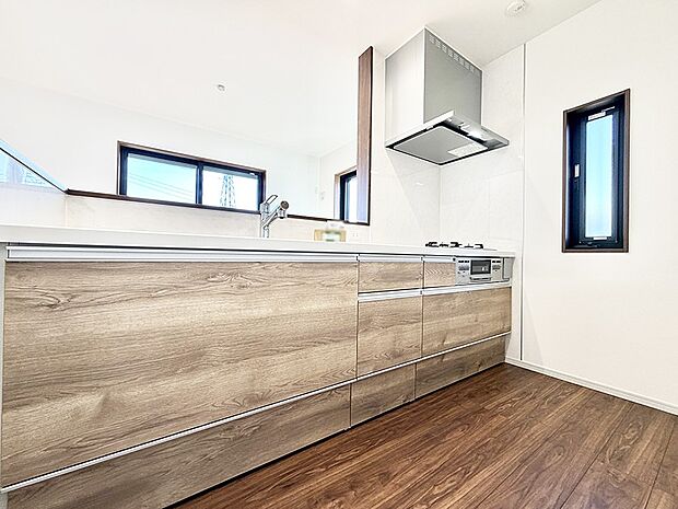 ■家族の絆を深める、温もりのあるキッチン