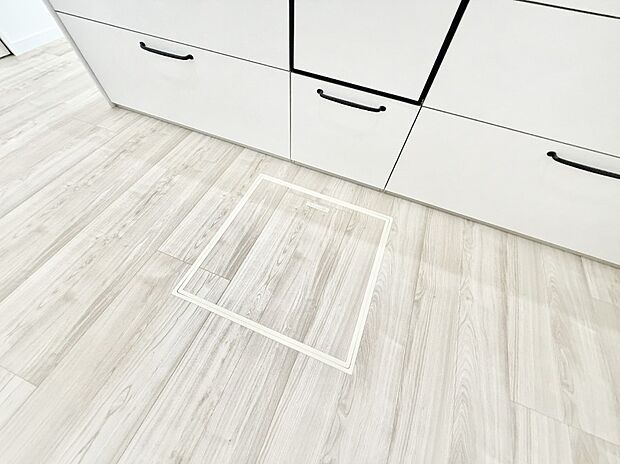 ■隠れた収納スペースで家全体がスッキリ