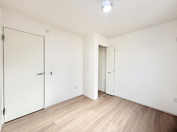 ■窓の配置や通気性の良い設計で部屋の空気がこもらず、常に新鮮な空気が流れます