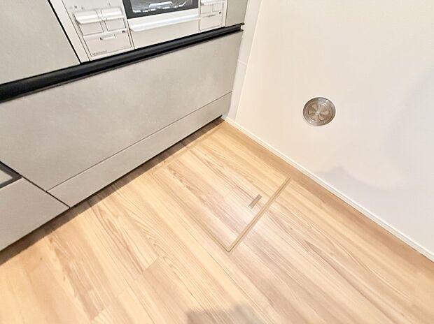 ■季節物など簡単に収納でき便利