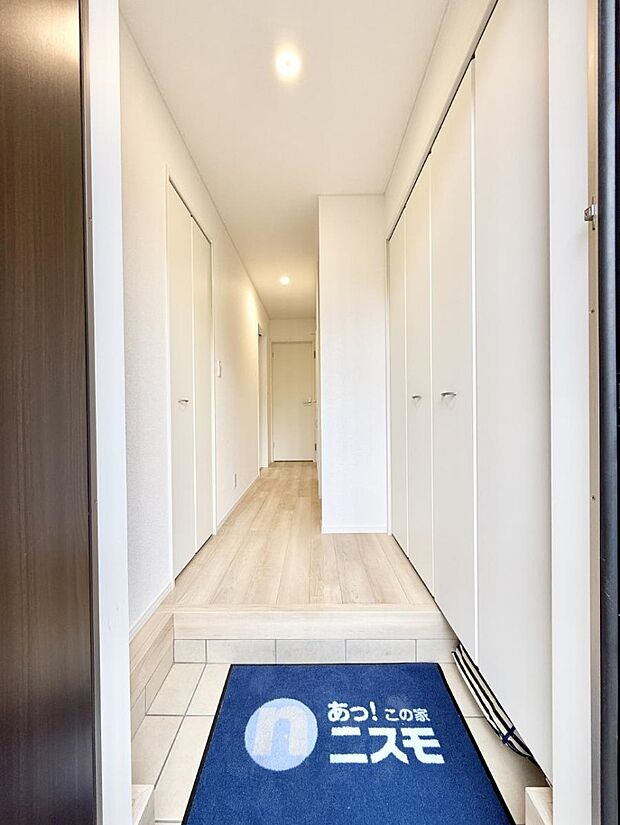 ■ シンプルで美しく、快適な暮らしの入り口