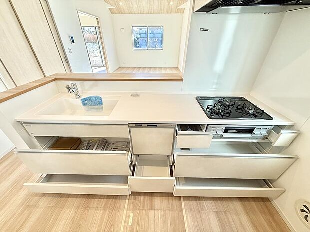 ■料理がもっと楽しくなる、快適なキッチン空間