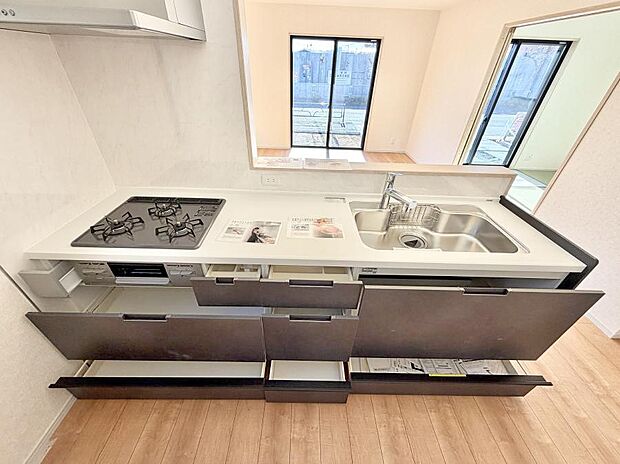 ■料理がもっと楽しくなる、快適なキッチン空間