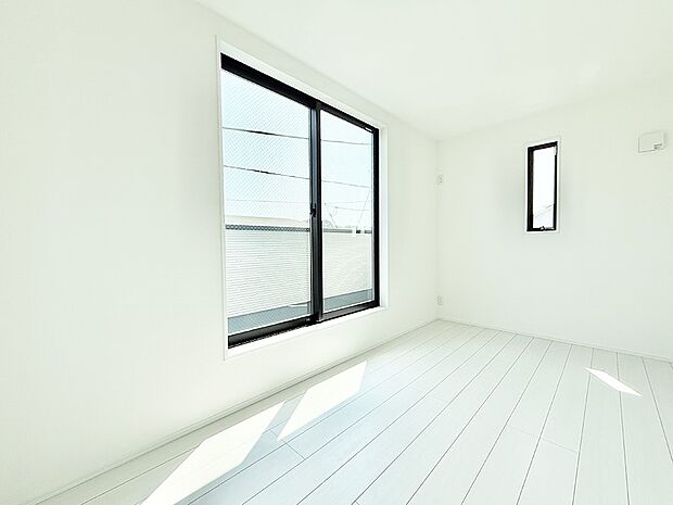 ■落ち着いた色合いのお部屋で穏やかな時間を楽しめます