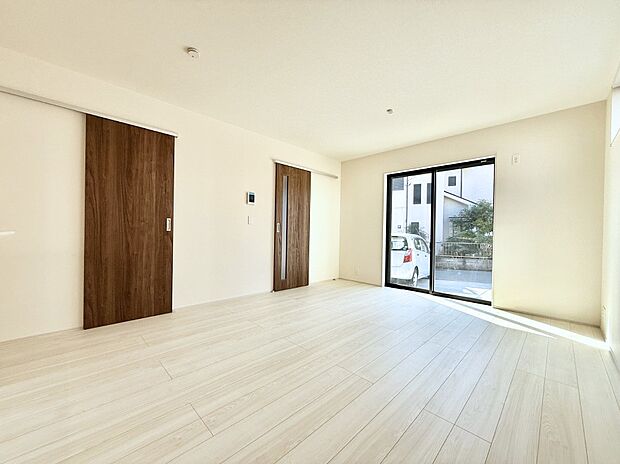 ■心落ち着く場所、ゆったり過ごせるリビング