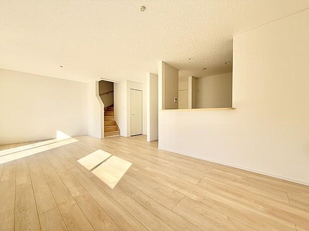 ■心落ち着く場所、ゆったり過ごせるリビング