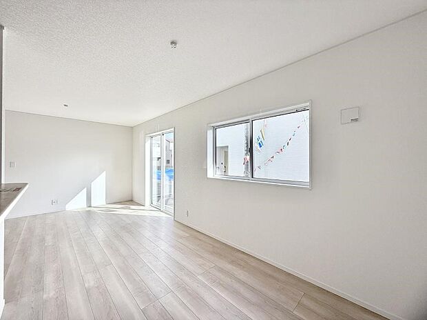 ■心落ち着く場所、ゆったり過ごせるリビング