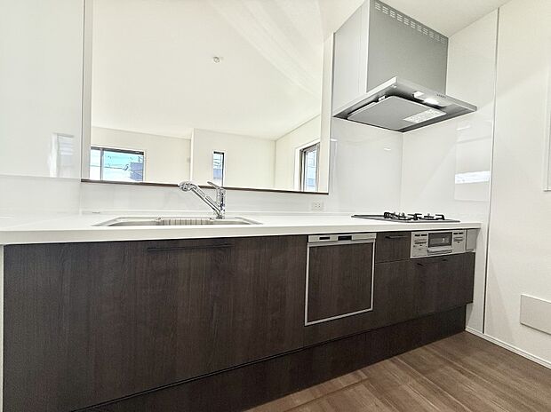 ■会話が深まる対面キッチン!家族との会話がはずみます!