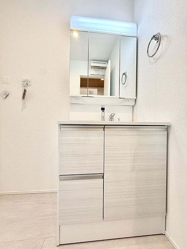 ■朝の準備がスムーズにできる広さです