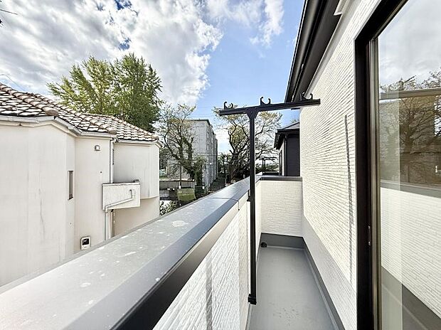 ■ 季節の移ろいを感じられる開放的な空間です