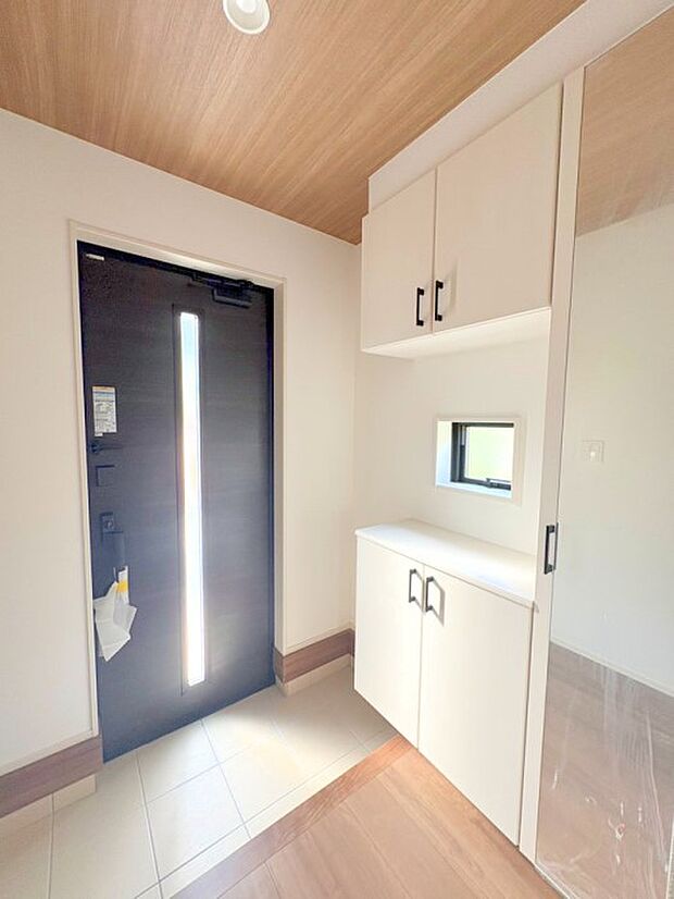 ■広々、綺麗な玄関でお客様をお出迎え!