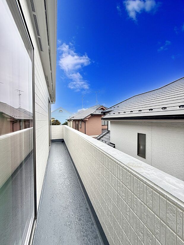 ■日当たり良好!眺めの良いバルコニーです!