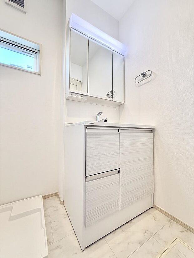 ■朝の準備がスムーズにできる広さです