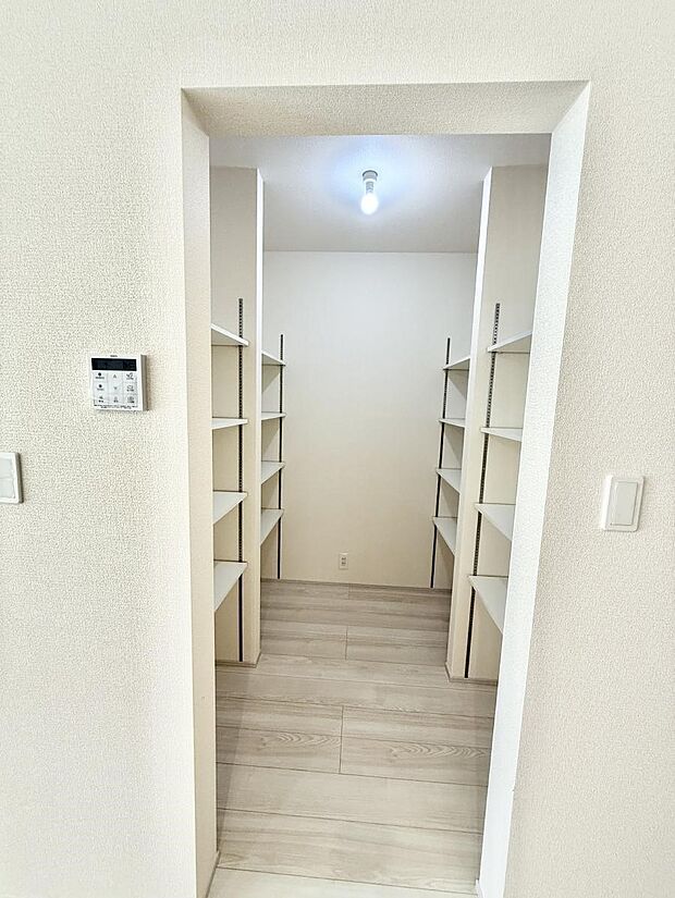 ■プラスαの収納スペース  