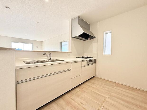 ■家族の絆を深める、温もりのあるキッチン