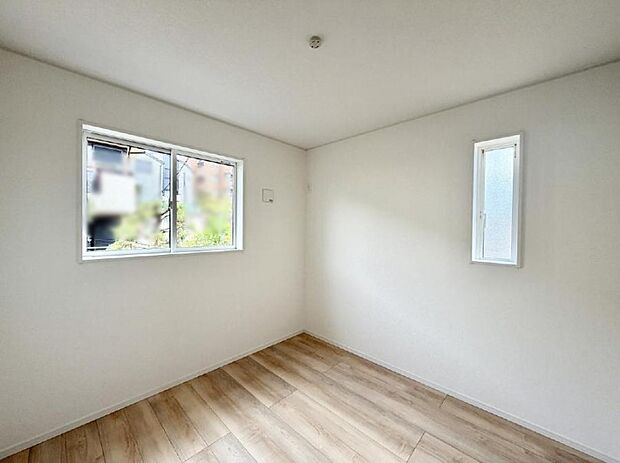 ■落ち着いた雰囲気のお部屋で心が安らぐ空間