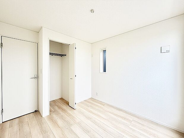 ■窓の配置や通気性の良い設計で部屋の空気がこもらず、常に新鮮な空気が流れます