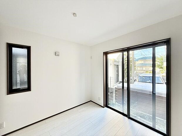 ■落ち着いた色合いのお部屋で穏やかな時間を楽しめます