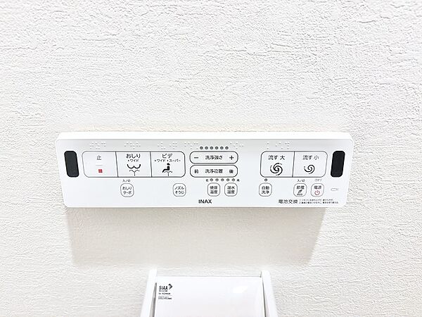 ■フードに覆われている為、匂いが換気扇に誘導され、効率的に排煙ができます
