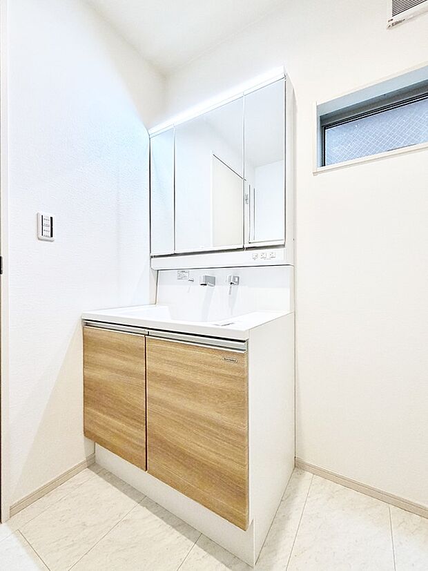 ■朝の準備がスムーズにできる広さです