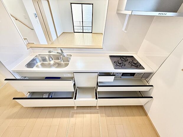 ■料理がもっと楽しくなる、快適なキッチン空間