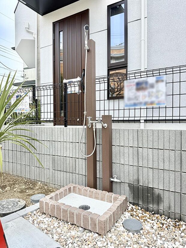 ■屋外シャワーあり!