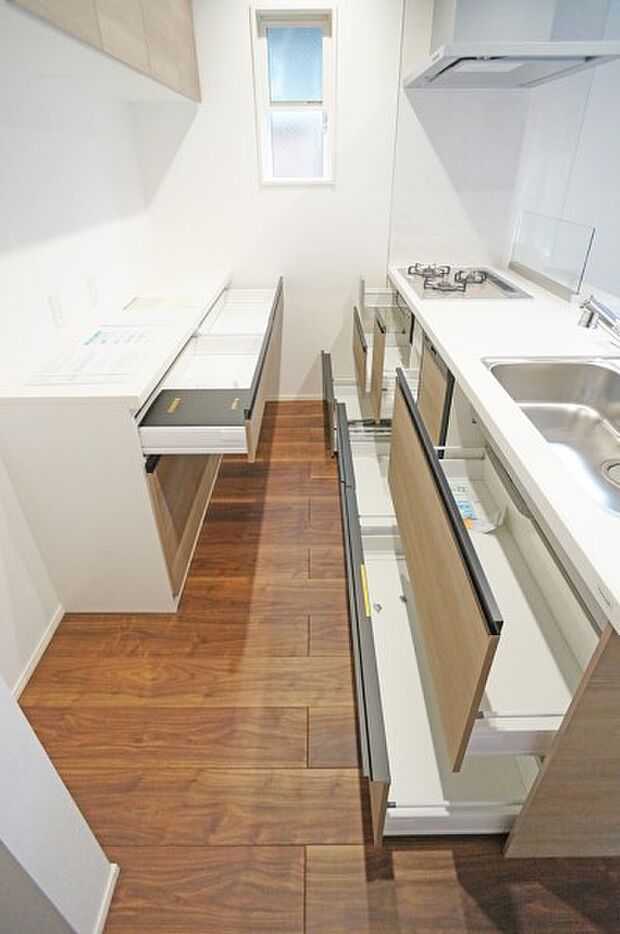 ■料理がもっと楽しくなる、快適なキッチン空間