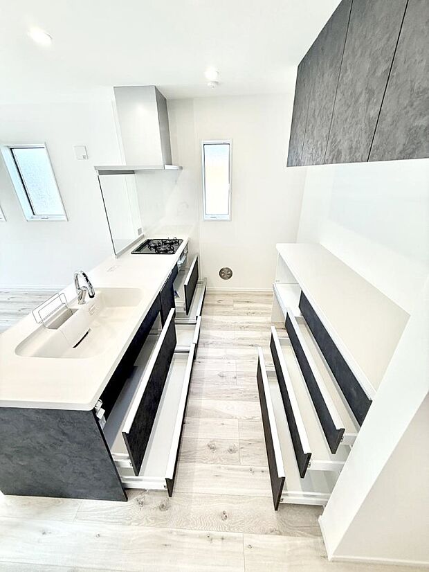 ■美味しい時間が生まれる、笑顔あふれるキッチン