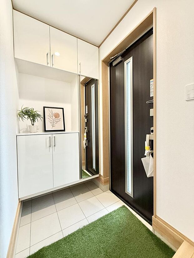 ■ シンプルで美しく、快適な暮らしの入り口