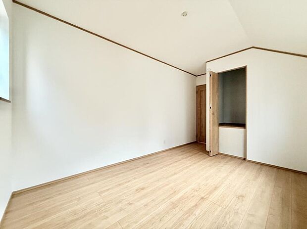 ■静かな洋室で読書や趣味に集中できる場所