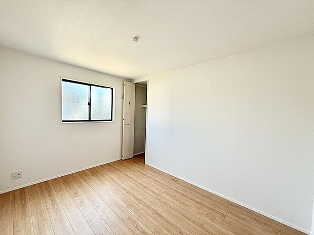 ■落ち着いた雰囲気のお部屋で心が安らぐ空間