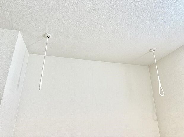 ■天候や時間を気にせず洗濯物を干せ、紫外線から衣類を守れます。