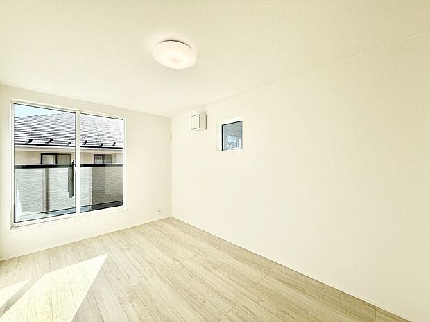 ■落ち着いた色合いのお部屋で穏やかな時間を楽しめます