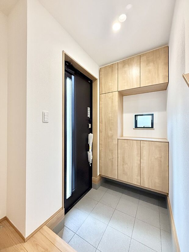 ■窮屈さを感じさせない広々玄関!