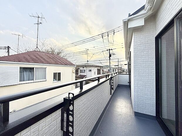 ■日当たり良好！眺めの良いバルコニーです！