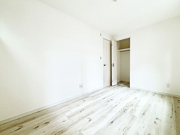 ■落ち着いた雰囲気のお部屋で心が安らぐ空間