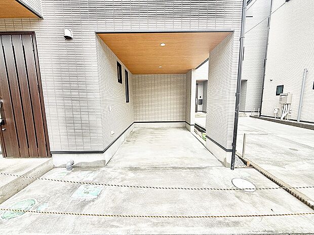 ■自宅にある駐車スペースなので安心ですね