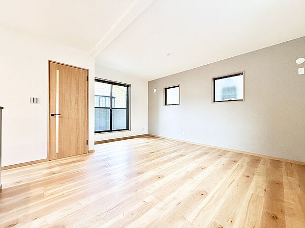 ■温もりを感じる、居心地のいいリビング