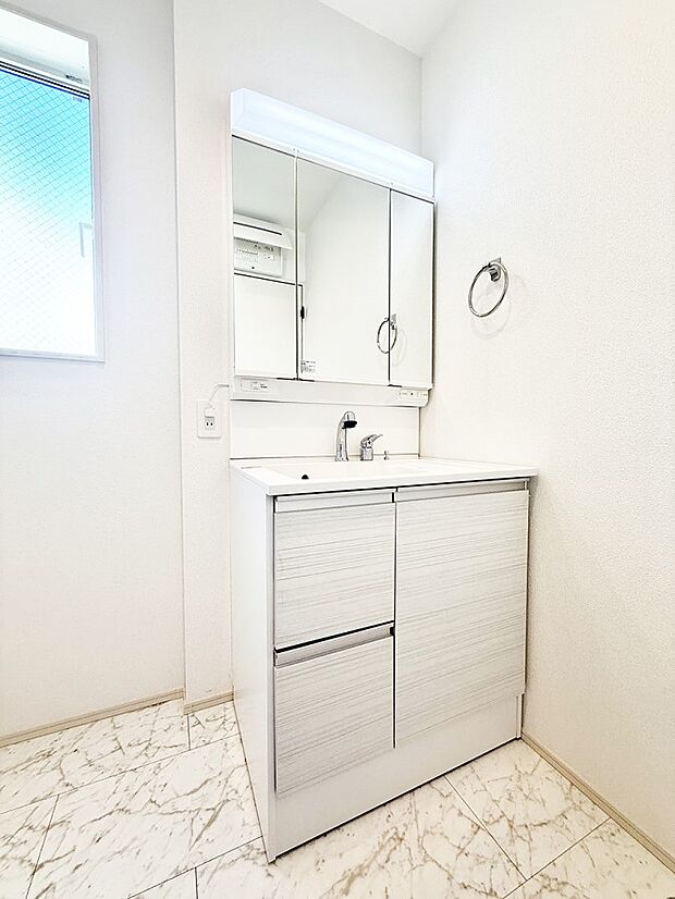 ■朝の準備がスムーズにできる広さです