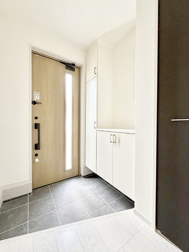 ■ ここから始まる一日、すっきり整った玄関