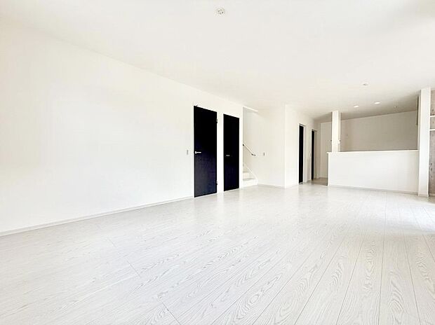 ■心落ち着く場所、ゆったり過ごせるリビング