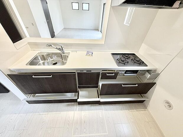 ■家族の絆を深める、温もりのあるキッチン